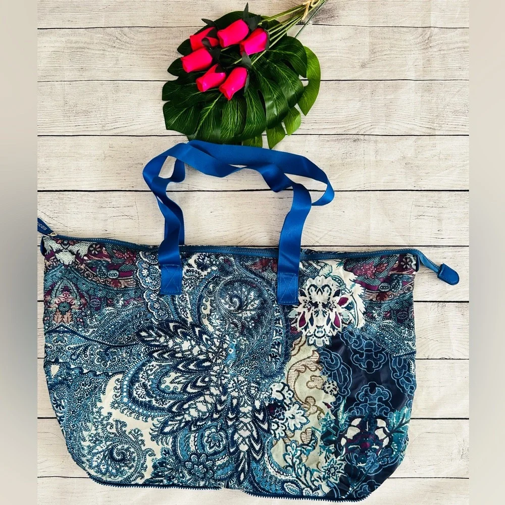 Chico’s Women’s Blue Paisley Colorful Foldable Zip Shopping Tote